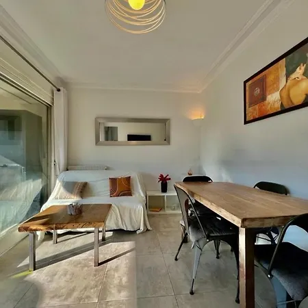 Perfect Location For Bright Cannes